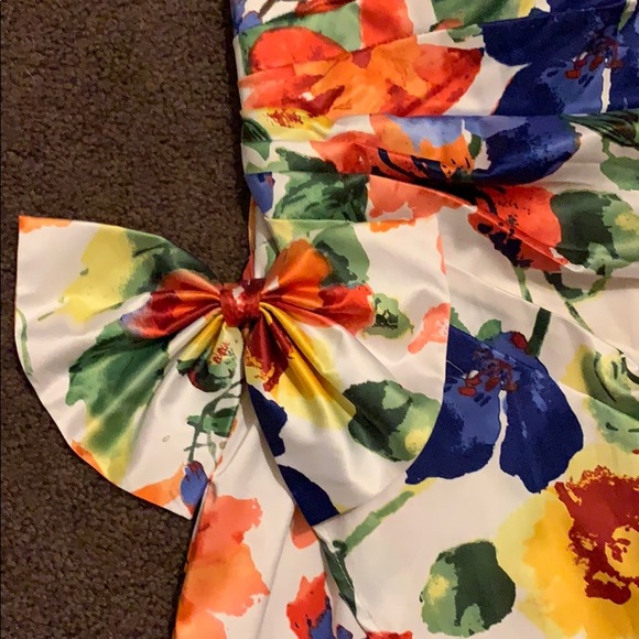 Windsor Xoxo strapless Floral dress  size 13 - Picture 2 of 8